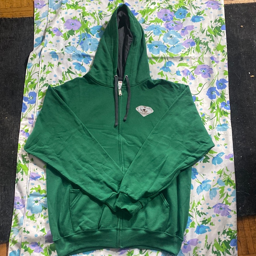 FLAWLESS DIAMOND GREEN ZIP UP HOODIE SWEATER, Size L! DARK GREEN HOODIE!